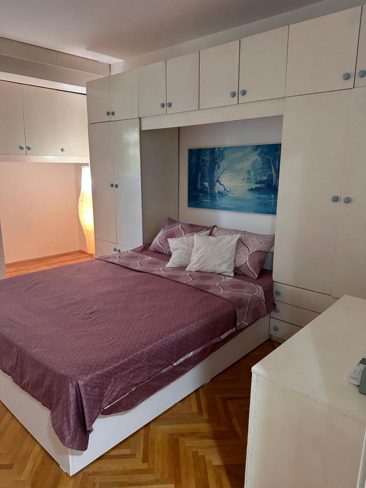 Viktor Apartment كومانوفو المظهر الخارجي الصورة