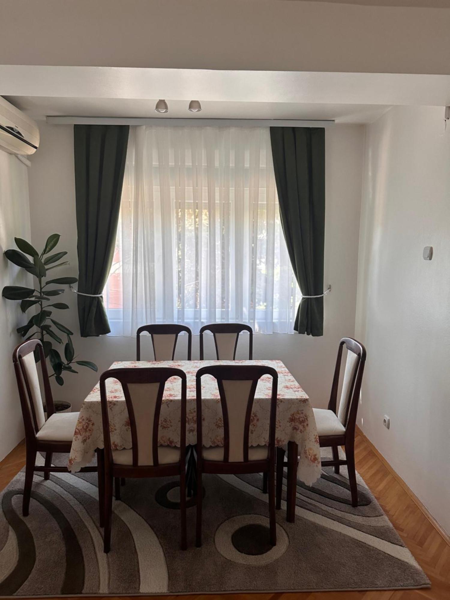 Viktor Apartment كومانوفو المظهر الخارجي الصورة